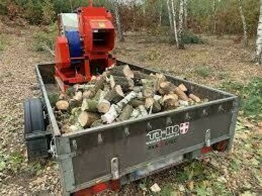 Услуги по обрезке деревьев и вырубке