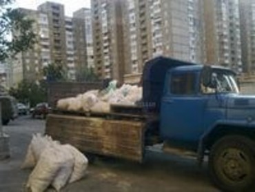 Уборка снега зимой