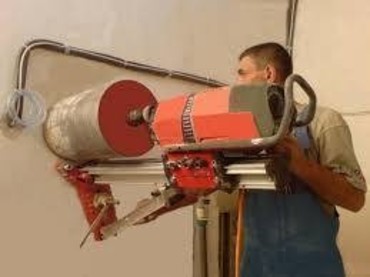 Алмазное бурение отверстий услуги
