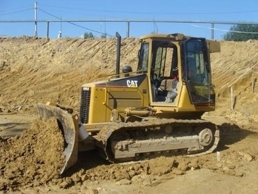 CATERPILLAR D4