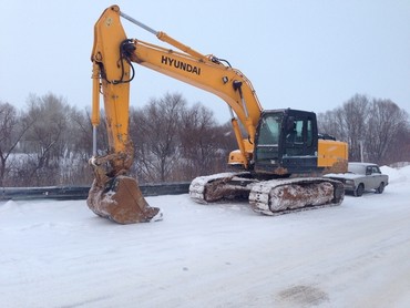 Hyundai R210