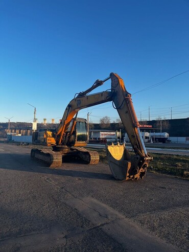 JCB JS 205