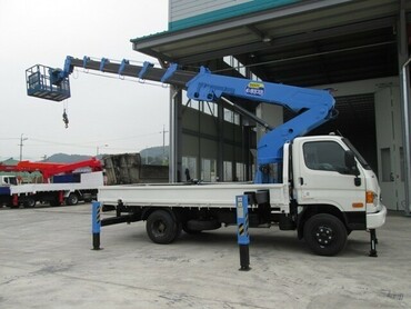 Isuzu