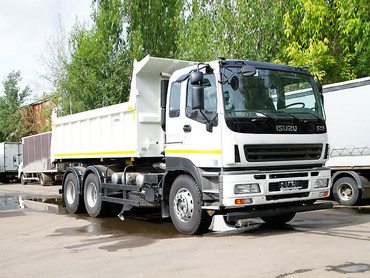 ISUZU, Man