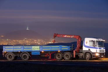 ISUZU, SCANIA