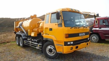 ISUZU