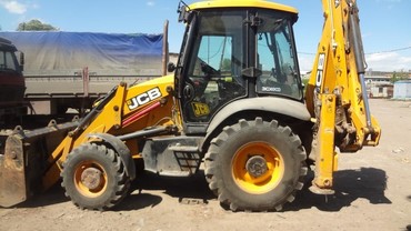 JCB 3XC