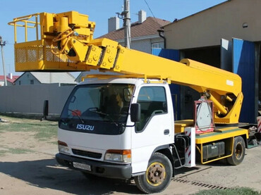 Isuzu