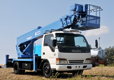 ISUZU
