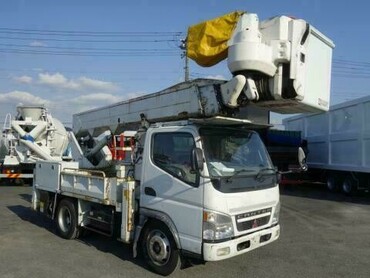 Mitsubishi Canter