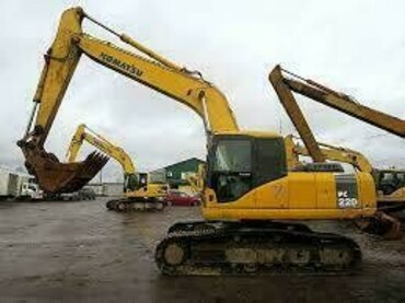 Komatsu 220