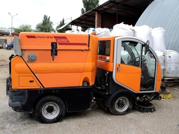 BUCHER  CC2020Sl 