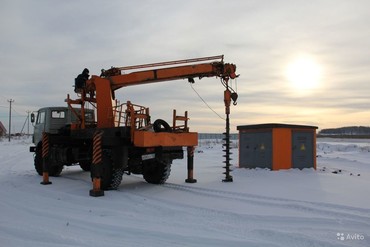 Камаз 43114, Газ 33081