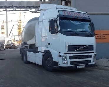 VOLVO