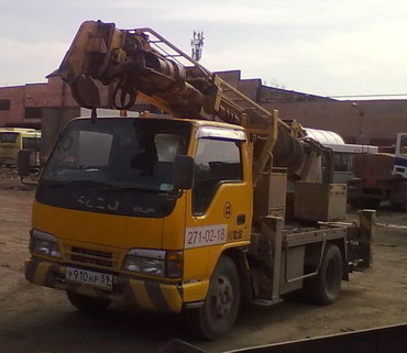 Isuzu elf