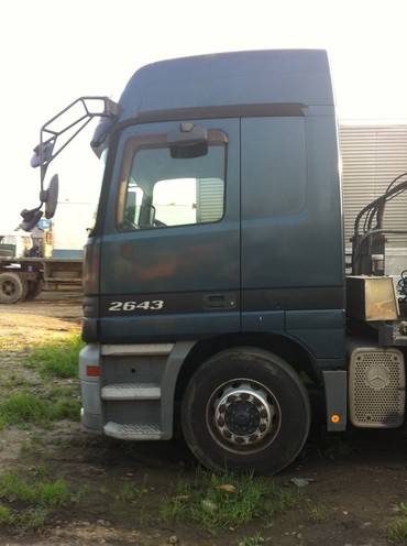 Mercedes-BenzActros 2643