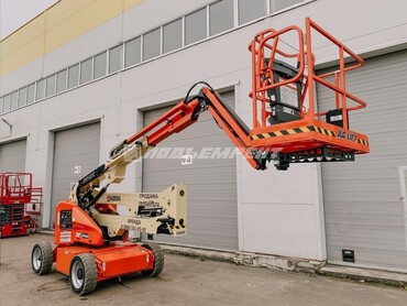 JLG