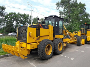 LiuGong CLG4215(6WD)