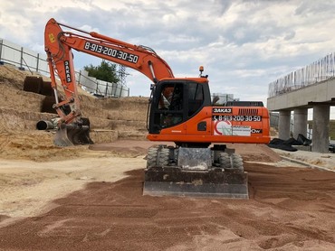 DOOSAN, HYUNDAI