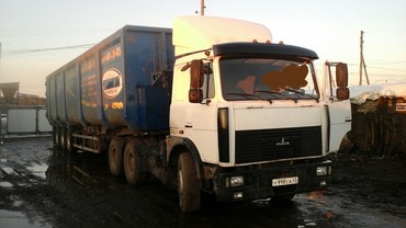 МАЗ 6422А8