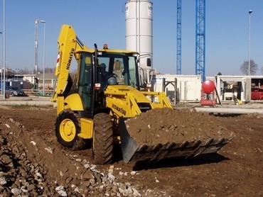 Komatsu WB93R