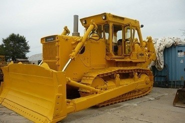 KOMATSU D-155
