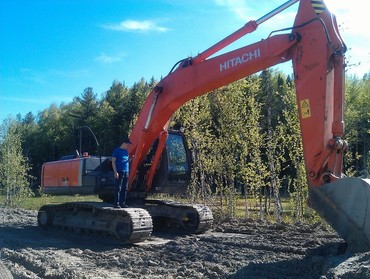 HITACHI ZX240-3G