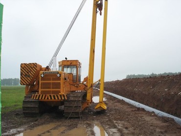 Komatsu D355
