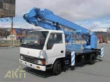 Mitsubishi Canter