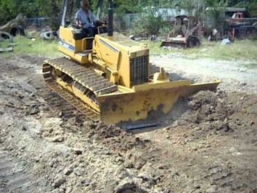 Komatsu D-21P