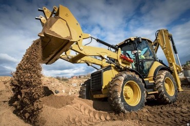 Запчасти для экскаваторов строительных Hyundai, Komatsu, Hitachi и других