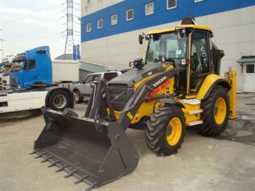 VOLVO BL61B