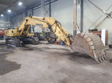 KOMATSU PC400