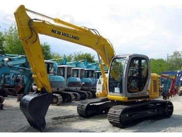 New Holland E135SR