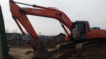 Hitachi 330