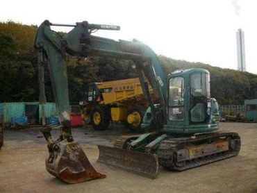 Komatsu PC-128