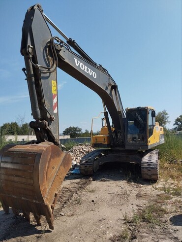 Volvo EC250DL