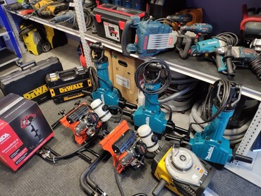 BOSCH, Makita, DeWalt