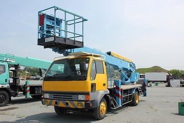 ISUZU, Mitsubishi, Nissan