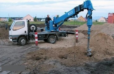 Исузу Эльф