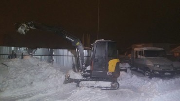 VOLVO EC 35