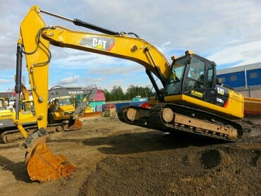 Caterpillar 320D2 L