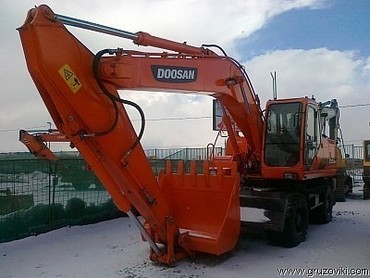 DOOSAN