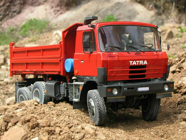 Tatra 815